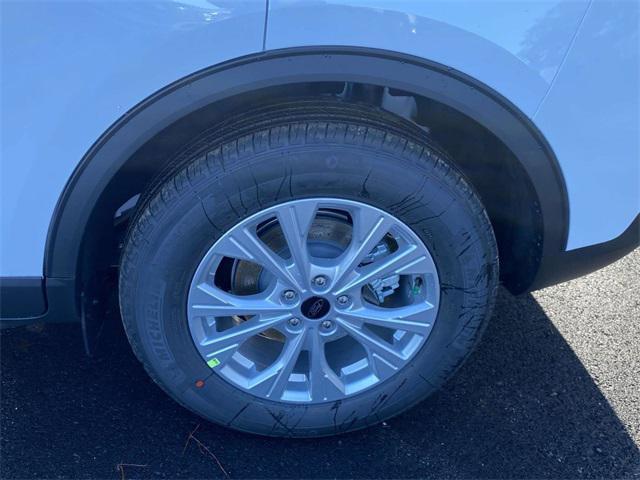 new 2025 Ford Escape car, priced at $26,512