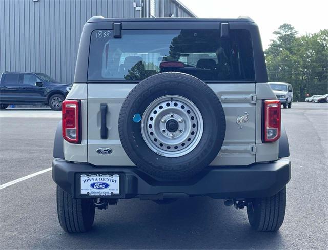 new 2025 Ford Bronco car, priced at $41,561