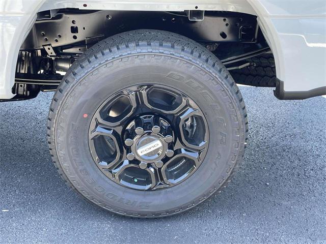 new 2025 Ford F-250 car, priced at $57,334