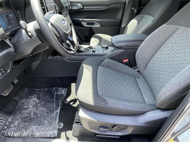 new 2025 Ford Ranger car, priced at $40,695