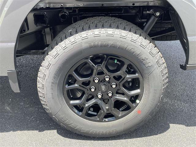 new 2025 Ford F-150 car, priced at $45,390