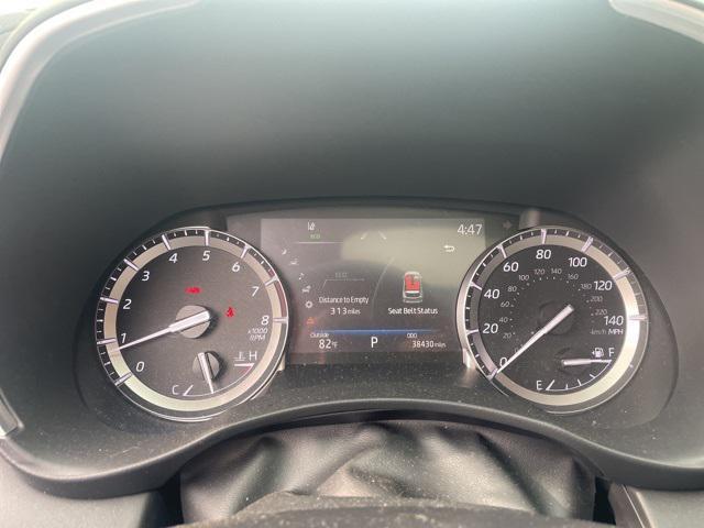 used 2022 Toyota Highlander car, priced at $36,500