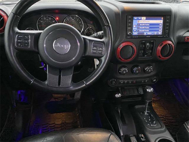 used 2015 Jeep Wrangler Unlimited car, priced at $20,300