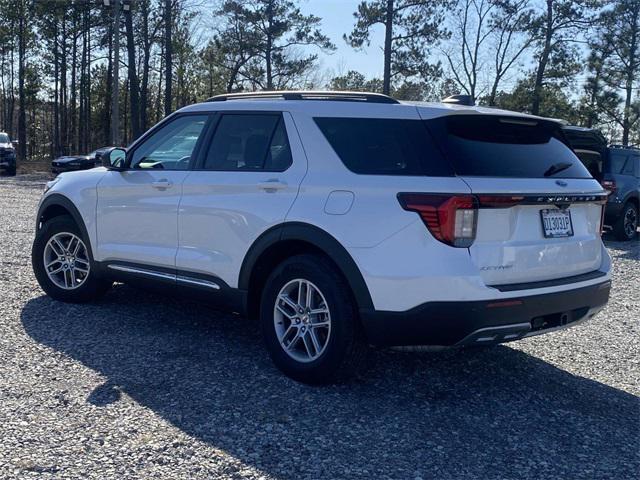 new 2025 Ford Explorer car, priced at $40,934