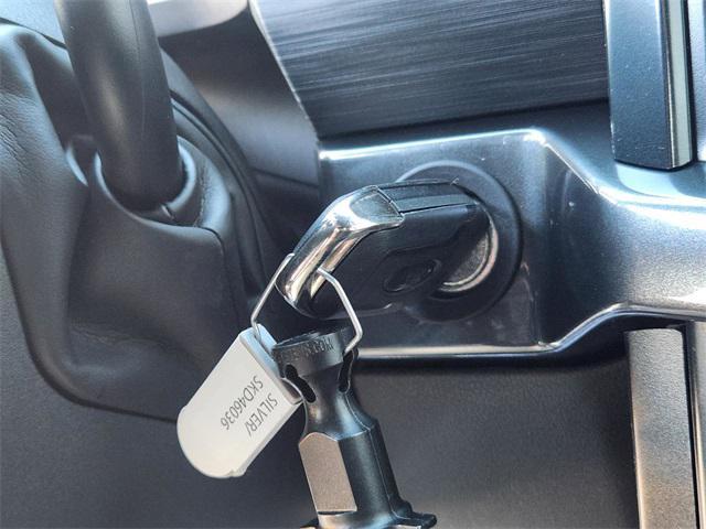 new 2025 Ford F-150 car, priced at $48,275