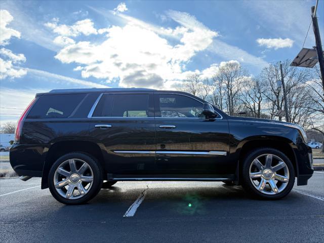 used 2019 Cadillac Escalade car, priced at $37,995