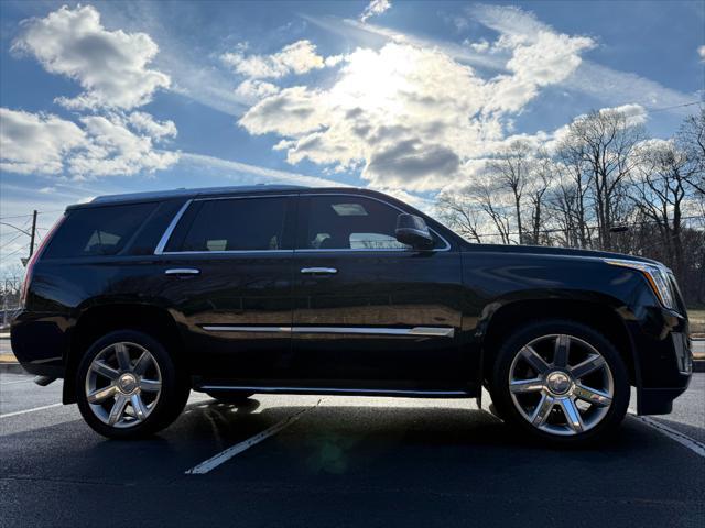 used 2019 Cadillac Escalade car, priced at $37,995