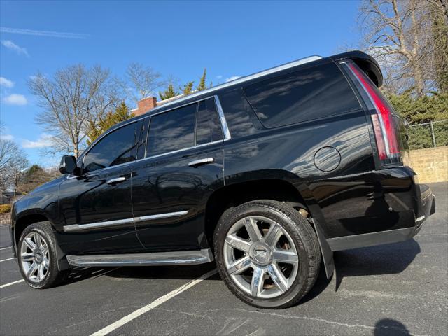 used 2019 Cadillac Escalade car, priced at $37,995