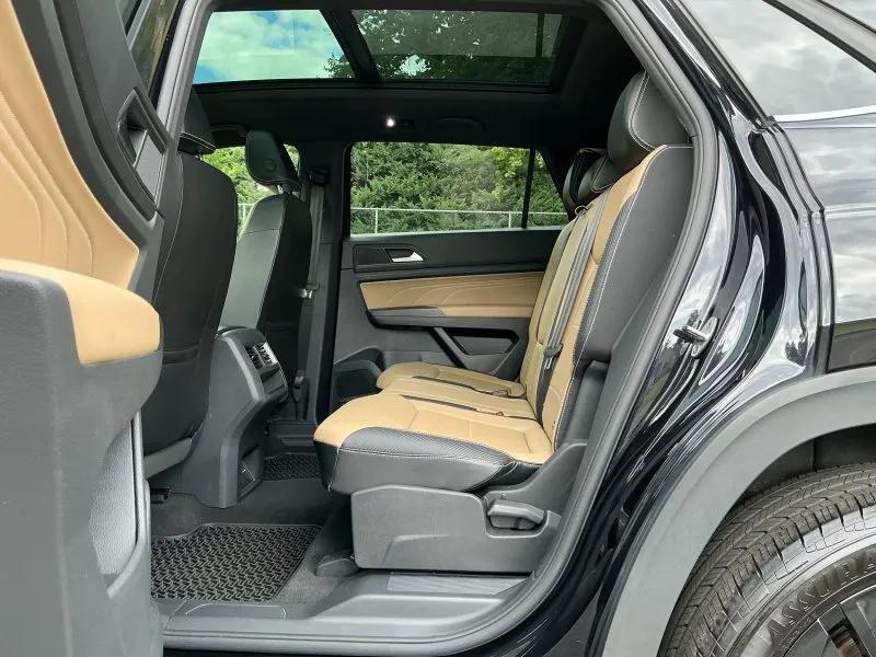 used 2022 Volkswagen Atlas Cross Sport car, priced at $29,995