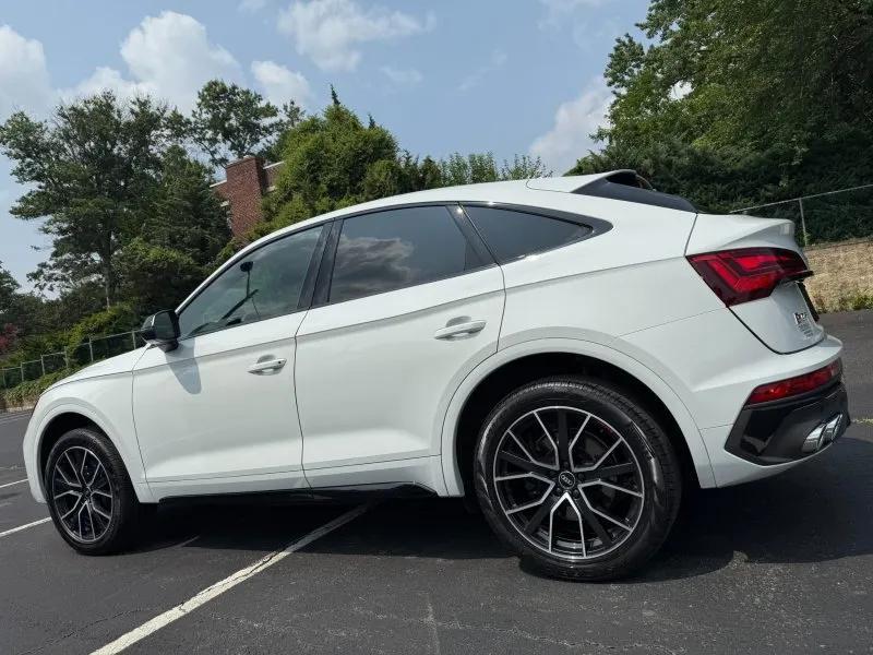 used 2022 Audi SQ5 car, priced at $37,995