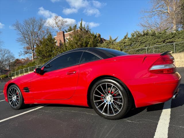 used 2007 Mercedes-Benz SL-Class car, priced at $18,495