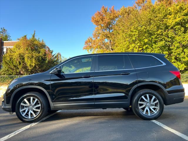 used 2022 Honda Pilot car, priced at $30,995