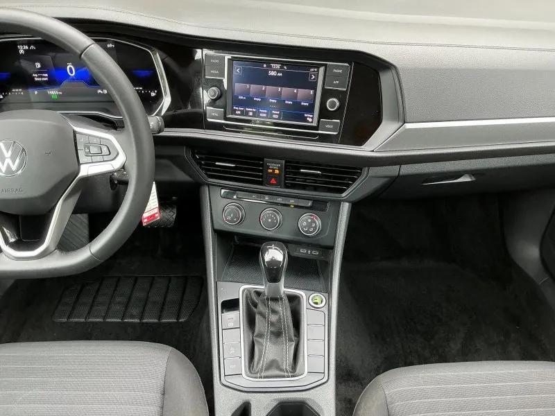 used 2024 Volkswagen Jetta car, priced at $17,995