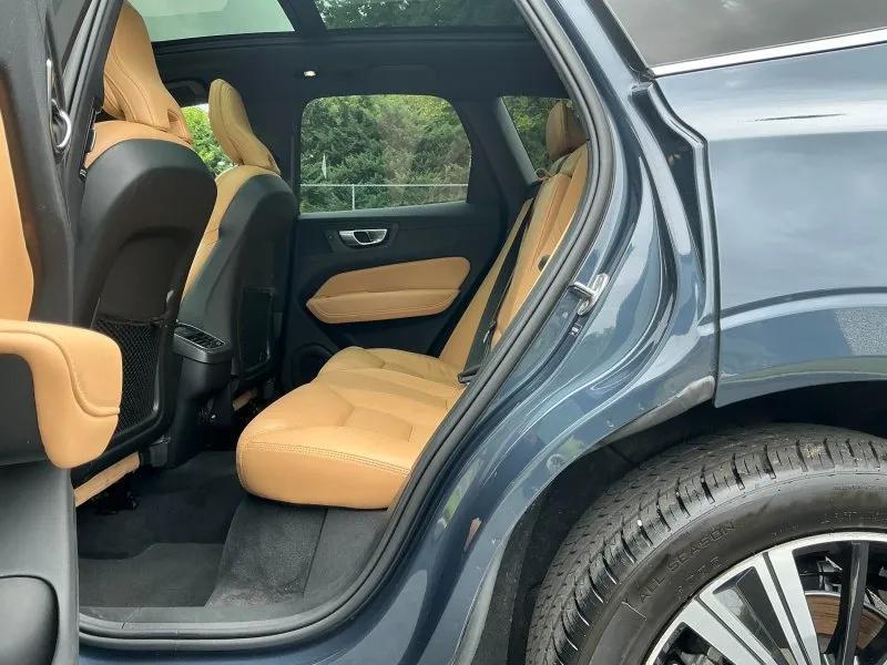 used 2022 Volvo XC60 car, priced at $31,495