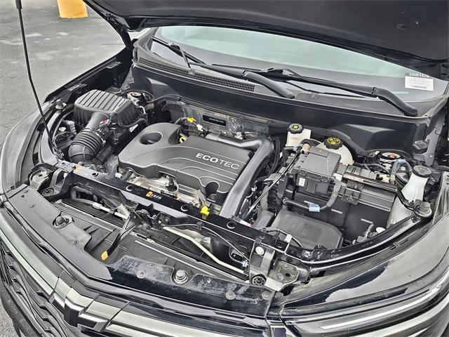used 2022 Chevrolet Equinox car, priced at $27,493