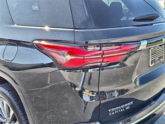 used 2023 Chevrolet Traverse car, priced at $37,498