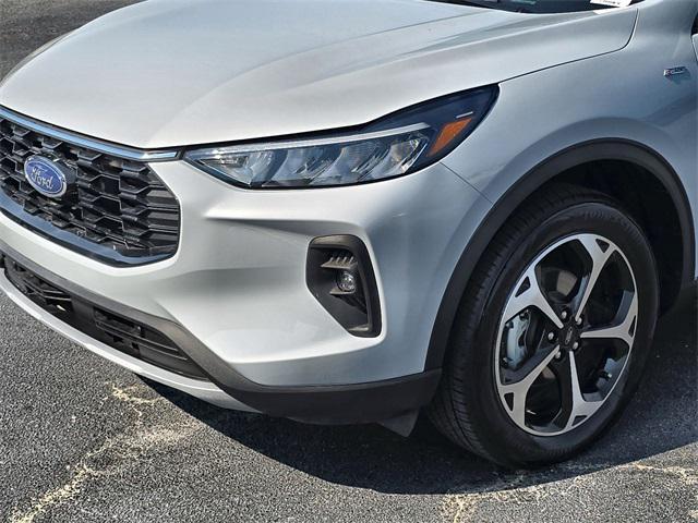 used 2025 Ford Escape car, priced at $28,496