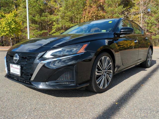 used 2023 Nissan Altima car, priced at $23,290