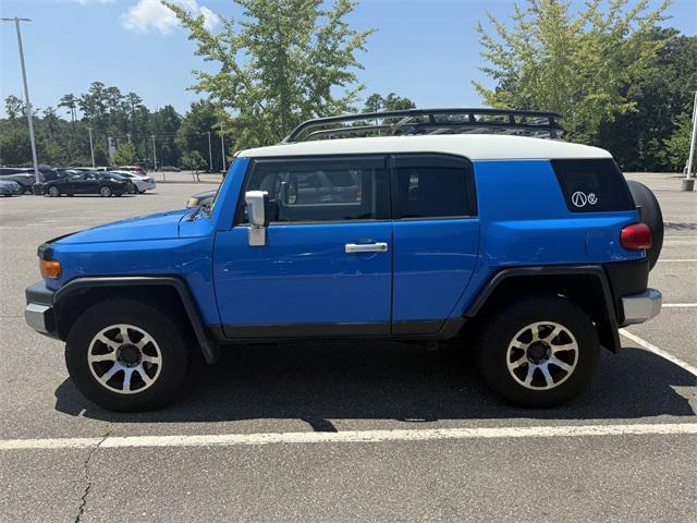 used 2007 Toyota FJ Cruiser car, priced at $16,995
