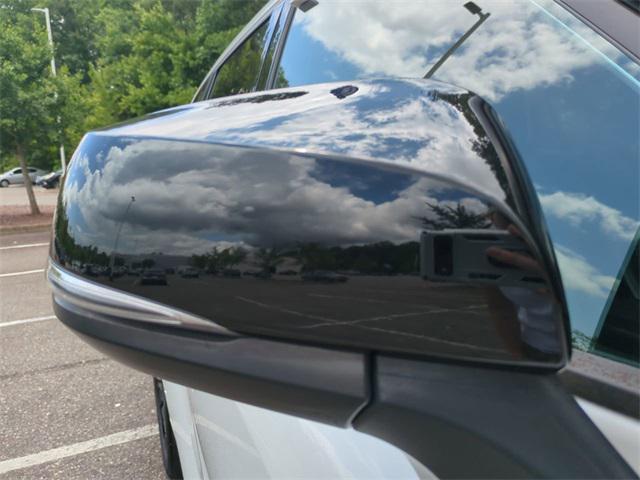 used 2023 Toyota Highlander car, priced at $43,495