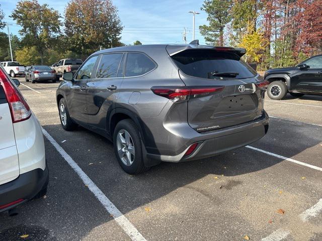 used 2024 Toyota Highlander car, priced at $42,495