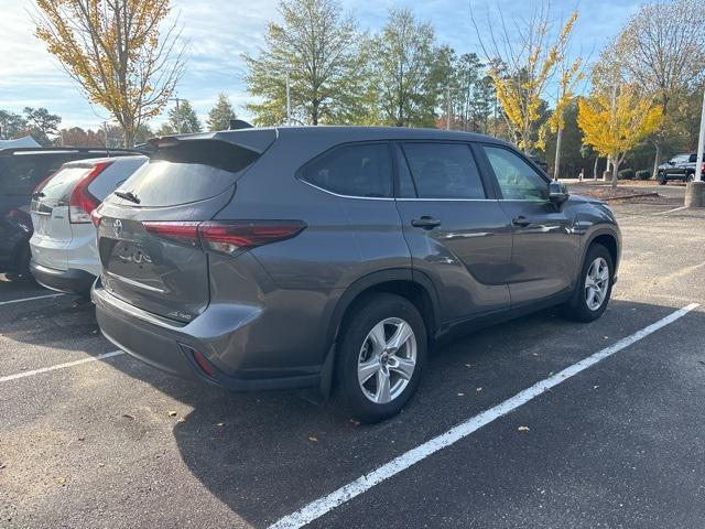 used 2024 Toyota Highlander car, priced at $42,495