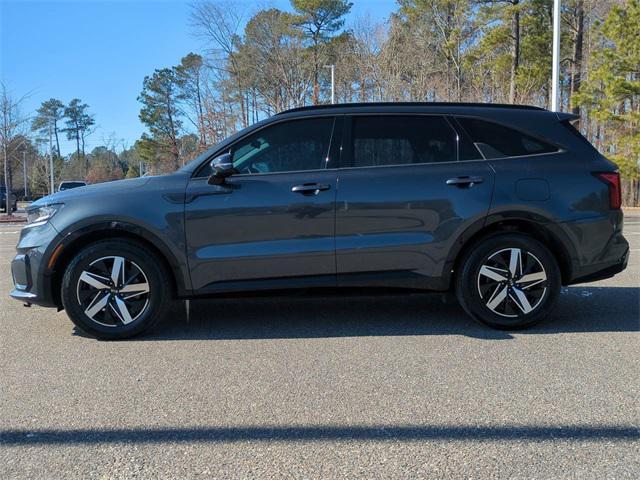 used 2021 Kia Sorento car, priced at $25,490