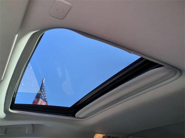 used 2024 Toyota Sienna car, priced at $39,015