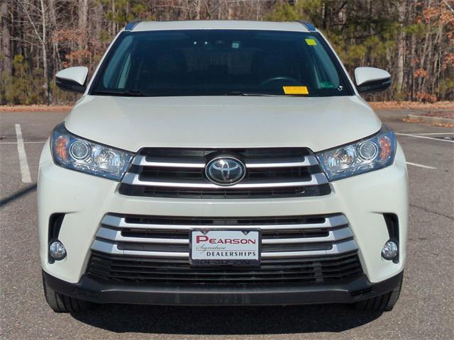 used 2019 Toyota Highlander car, priced at $26,995