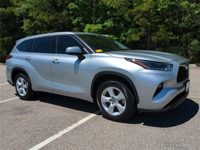 used 2021 Toyota Highlander car, priced at $29,695