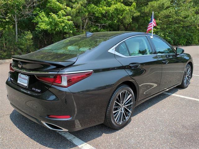used 2022 Lexus ES 350 car, priced at $29,501