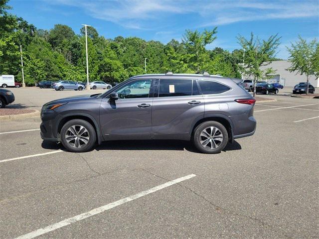 used 2021 Toyota Highlander Hybrid car, priced at $38,350