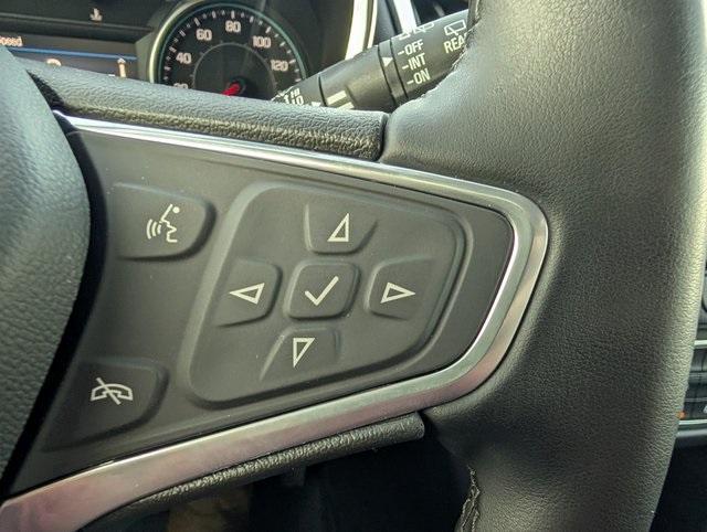 used 2023 Chevrolet Equinox car, priced at $22,459