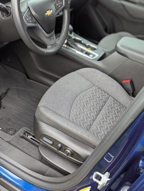 used 2022 Chevrolet Equinox car, priced at $23,630