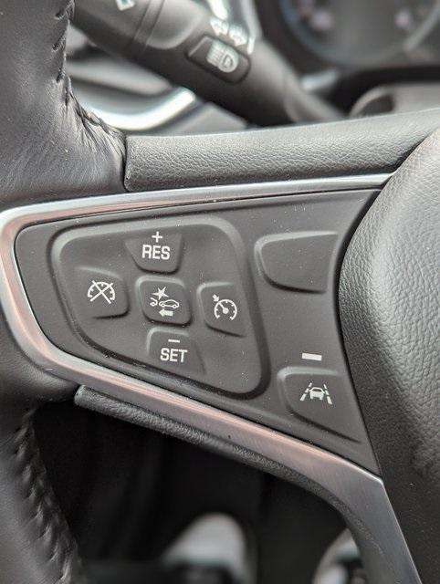 used 2022 Chevrolet Equinox car, priced at $23,630