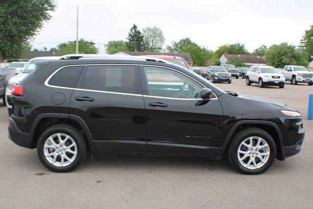used 2017 Jeep Cherokee car, priced at $15,989