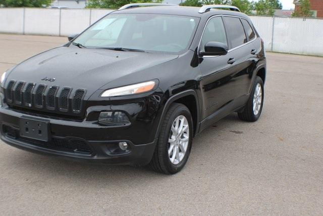 used 2017 Jeep Cherokee car, priced at $15,989