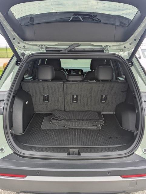 used 2025 Chevrolet Equinox car, priced at $29,142