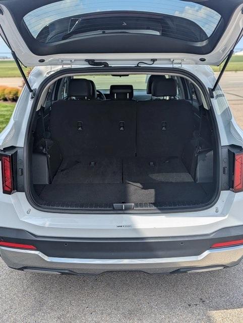 used 2024 Kia Sorento car, priced at $26,839