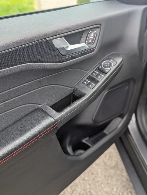 used 2023 Ford Escape car, priced at $22,196
