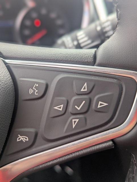 used 2023 Chevrolet Equinox car, priced at $20,962