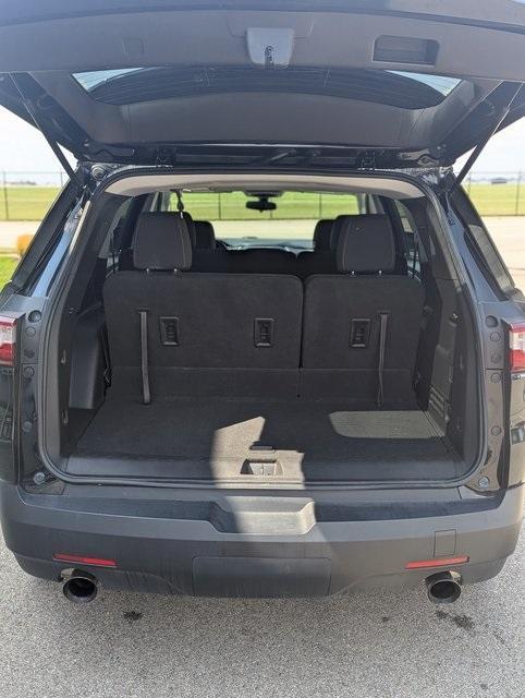 used 2021 Chevrolet Traverse car, priced at $20,685