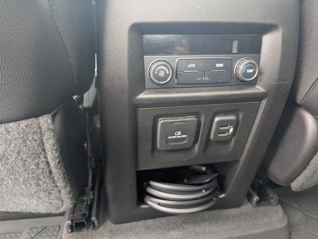 used 2019 Chevrolet Traverse car, priced at $20,162