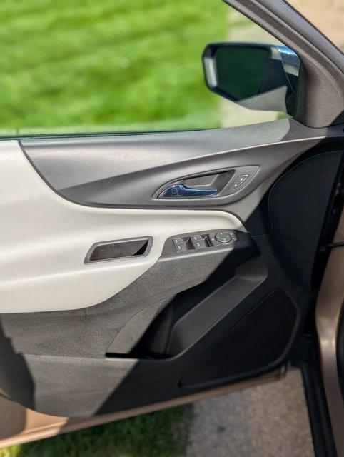 used 2019 Chevrolet Equinox car, priced at $14,002