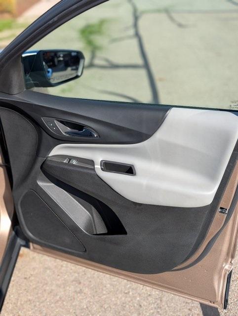 used 2019 Chevrolet Equinox car, priced at $14,002