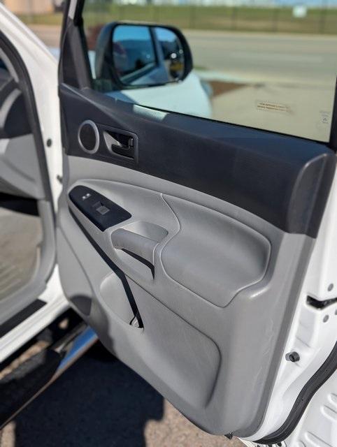 used 2015 Toyota Tacoma car, priced at $21,668