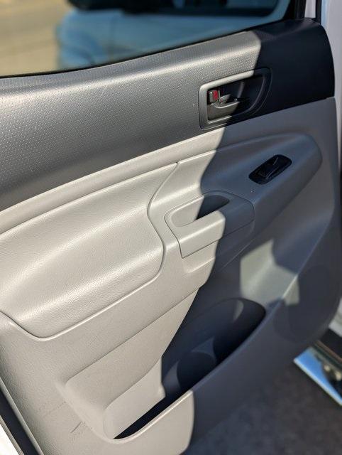 used 2015 Toyota Tacoma car, priced at $21,668