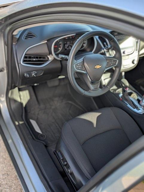 used 2024 Chevrolet Malibu car, priced at $25,642