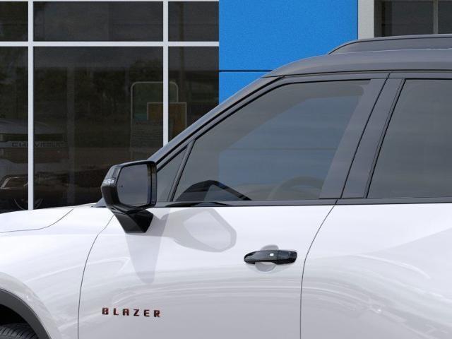 new 2025 Chevrolet Blazer car, priced at $48,665