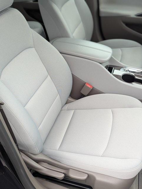 used 2023 Chevrolet Malibu car, priced at $18,368
